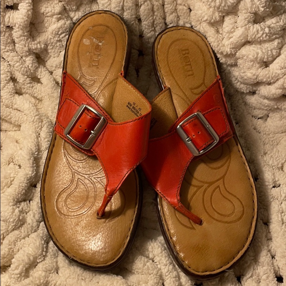 BORN SANDALS